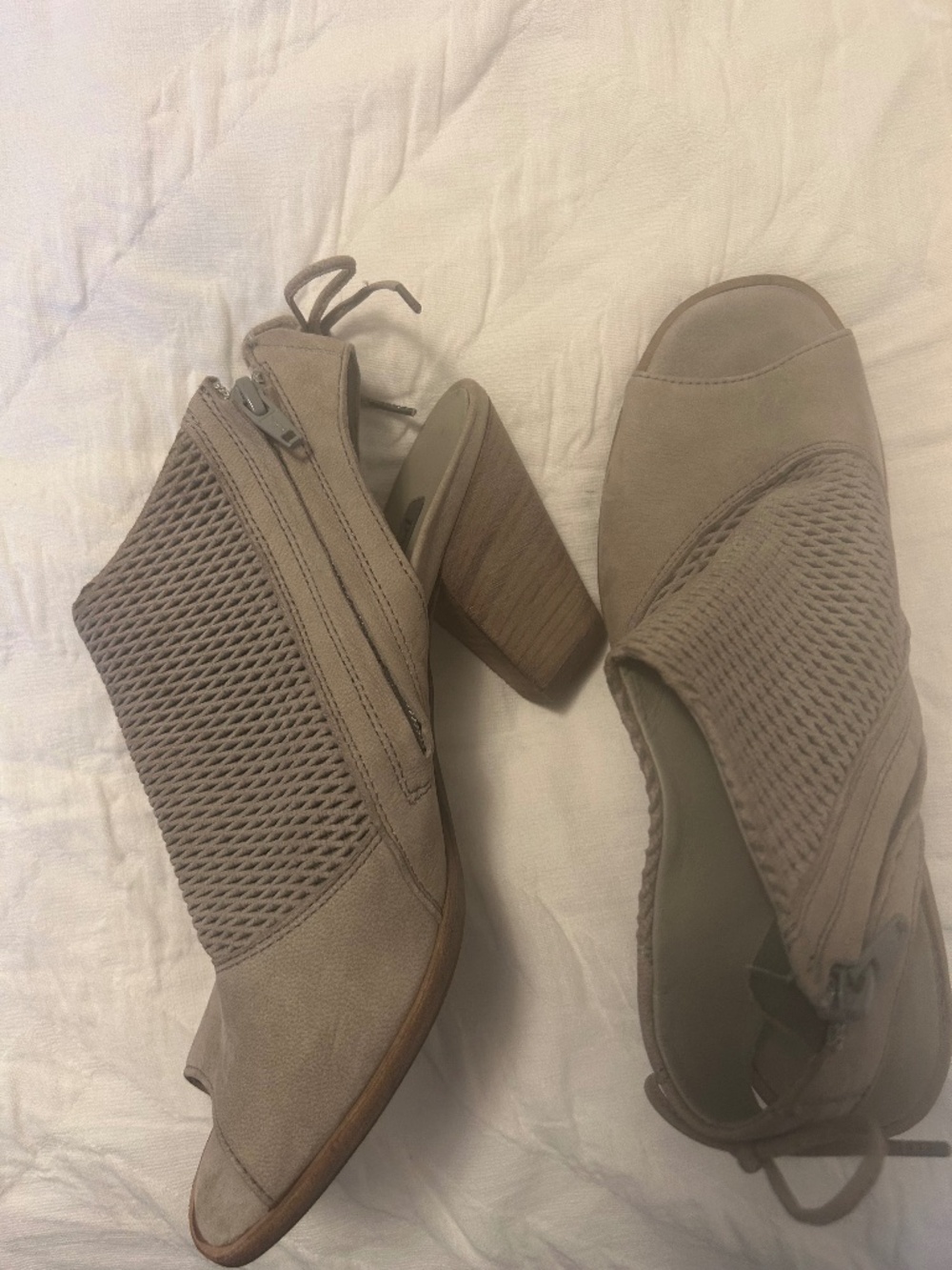 Ankle boots